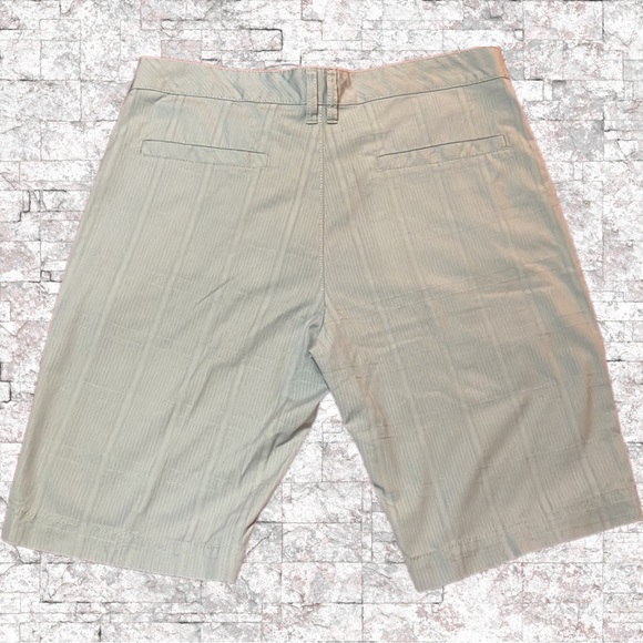 Method shorts - Picture 2 of 4